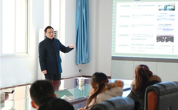 集團(tuán)人力資源部組織開展2019年新員工入職培訓(xùn) 集團(tuán)人力資源部組織開展2019年新員工入職培訓(xùn)
