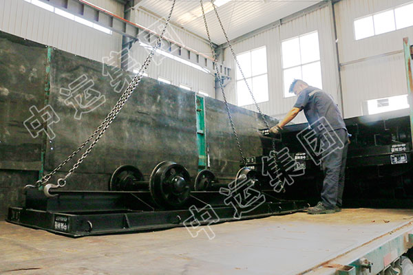 集團(tuán)一批礦用平板車發(fā)往天津 集團(tuán)一批礦用平板車發(fā)往天津